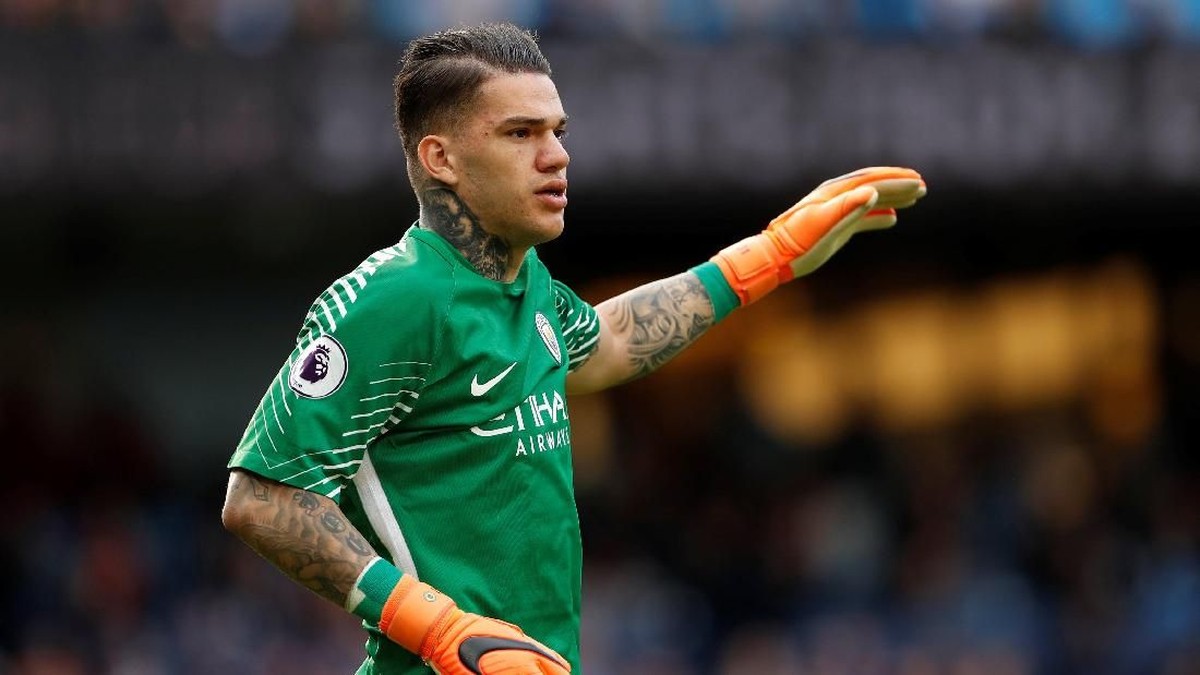 Kiper Manchester City, Ederson. (Foto: Lee Smith/Action Images via Reuters)