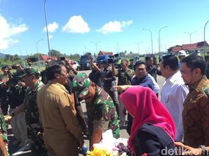 Panglima-Ketua DPR Tinjau Pembangunan Pangkalan Militer di Natuna Panglima-Ketua DPR Tinjau Pembangunan Pangkalan Militer di Natuna