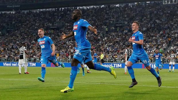Ancelotti Hadapi Tantangan Bawa Napoli Juara Serie A