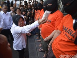 Saat Wali Kota Risma Murka ke Pengedar Pil Koplo