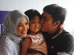 Tips Merawat Anak untuk Ibu Muda Ala Natasha Rizky
