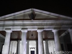Keliling Museum Nasional di Malam Hari, Seru atau Ngeri?