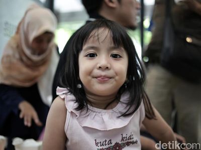 Lucunya Megumi, Putri Natasha Rizki dan Desta