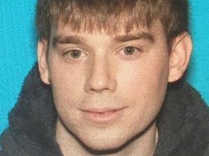 Polisi Tangkap Pria Bugil Penembak Mati 4 Orang di Nashville Polisi Tangkap Pria Bugil Penembak Mati 4 Orang di Nashville