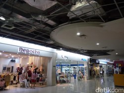 Plafon di Solo Paragon Mall Ambrol, Ini Kata Manajemen