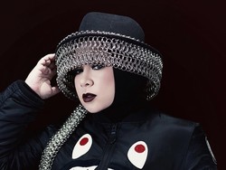 Tik Tok Diblokir, Melly Goeslaw hingga Presenter Tj Ikut Bersuara