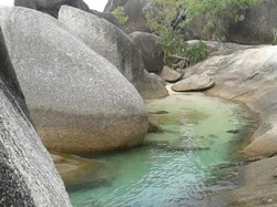 Liburan ke Belitung, Ini Pantai-pantai yang Wajib Dikunjungi