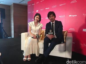 Puja-puji Yuko Takeuchi untuk Sherlock dan Shihori Kanjiya Puja-puji Yuko Takeuchi untuk Sherlock dan Shihori Kanjiya