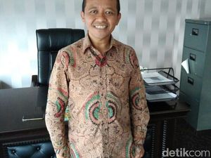 Ekonomi Gelap 2023, Bahlil Pede Capai Target Investasi Rp 1.400 T!