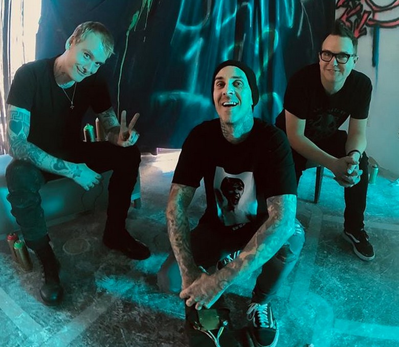 Blink 182 Rekaman Bareng The Chainsmokers, Apa Jadinya?