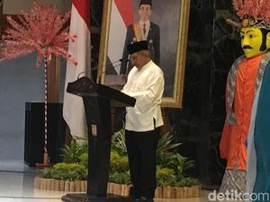 Ceramah di Balai Kota Tuai Pro-Kontra, Ini Kata Amien Rais Ceramah di Balai Kota Tuai Pro-Kontra, Ini Kata Amien Rais