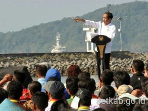 Saat Jokowi Goda Susi: Kelihatannya Pengin Jadi Wapres Saat Jokowi Goda Susi: Kelihatannya Pengin Jadi Wapres