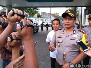 Polisi Tunggu Hasil Lab 2 Penumpang Mobil Mendadak Pingsan di Kediri
