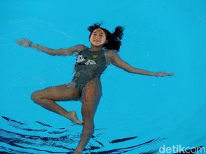 Mengintip Kerja Keras Naima Syeeda di Kolam Renang