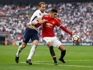 FA Minta Maaf ke Spurs dan MU akibat Kicauan soal Kane-Smalling