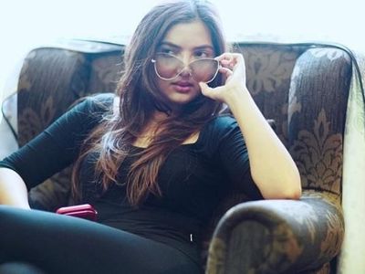 Tampil Tanpa Makeup, Ashanty Diupuji Anang Kayak Bule