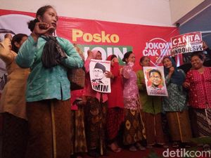 Dirikan Posko Jokowi-Imin di Solo, Relawan Ajak Penjual Jamu Dirikan Posko Jokowi-Imin di Solo, Relawan Ajak Penjual Jamu