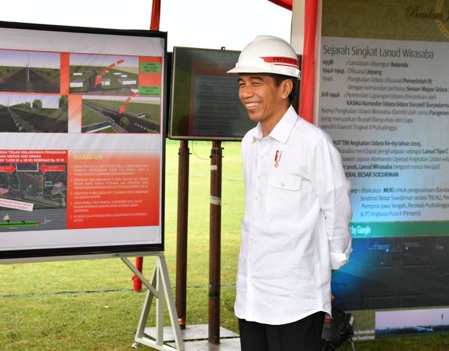 Berita Siapa Lobi Prabowo? Jokowi: Tak Hanya Luhut Rabu 17 April 2024