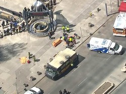 Pengemudi Van Tabrak Pejalan Kaki di Toronto Kanada Ditangkap