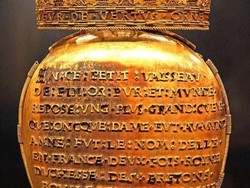 Sempat Dicuri, Jantung Ratu Prancis yang Diawetkan Telah Ditemukan