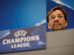 Pesan Klopp untuk Fans Liverpool: Jangan Lempari Bus Roma