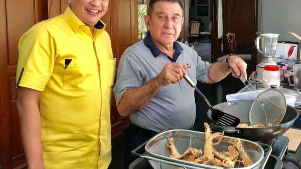 Koleksi Mobil Mewah, Begini 10 Gaya Kulineran Bambang Soesatyo