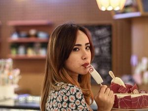 Pamela Bowie: Kondangan Mulu Kapan Dikondangin