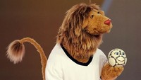 Goleo VI. Piala Dunia 2006 di Jerman. Kombinasi kata singa (Leo) dan gol menjadi nama maskot ini. Ia ditemani rekannya, Pille. (Foto: FRANCK FIFE/AFP)