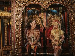 Raditya Dika Protes! Minta Disebut Ganteng saat Nikah