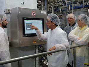 Perusahaan Jamu Ini Usung Proses Produksi Serba Otomatis