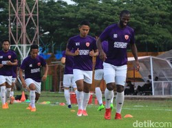 Sembuh dari Cedera, Bruce Djite Ditunggu Kontribusinya untuk PSM