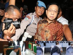 Berita Heboh: Novanto Divonis 15 Tahun, Amien Ramal Anies