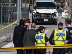 Polisi Belum Temukan Motif Pelaku Serangan Mobil Van di Toronto