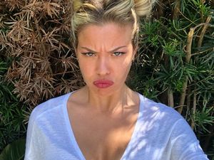 Costanza Caracciolo, Model Seksi Pacar Baru Christian Vieri