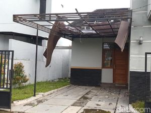 Puting Beliung Yogya, BPBD DIY: Belum Ada Laporan Korban Jiwa Puting Beliung Yogya, BPBD DIY: Belum Ada Laporan Korban Jiwa