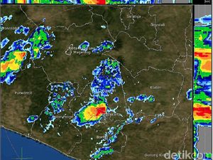 Citra Radar BMKG Saat Puting Beliung Landa Yogya