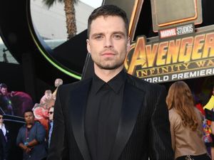 Syuting Film Baru, Sebastian Stan Tertangkap Bugil Kendarai Motor