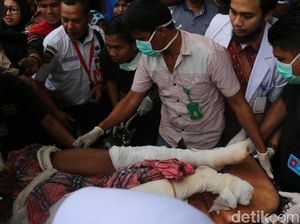 1 Korban Ledakan Sumur Minyak yang Dirujuk ke RSUZA Meninggal 1 Korban Ledakan Sumur Minyak yang Dirujuk ke RSUZA Meninggal