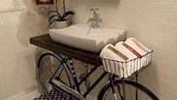 Foto: 15 Desain Kamar Mandi yang Terlalu Inovatif Hingga Bikin Tertawa