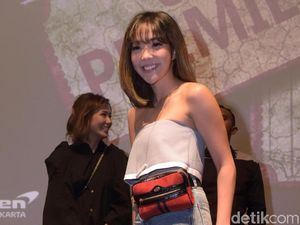 Duh! Gisel Jadi Sasaran Julid Netizen karena Legging Duh! Gisel Jadi Sasaran Julid Netizen karena Legging