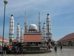 Corona Merebak, Qunut Nazilah Dibacakan Saat Salat Jumat MAJT Semarang