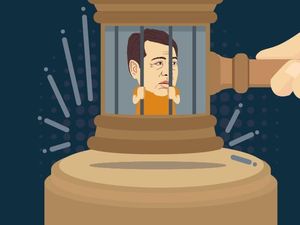 Dianggap Dalang Korupsi E-KTP, Vonis Setya Novanto Tak Maksimal