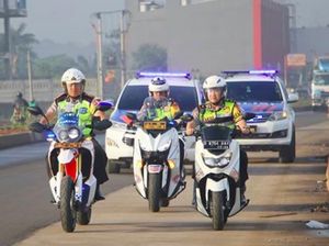 Keren, Kapolres Karawang Naik CRF250 ala Supermoto