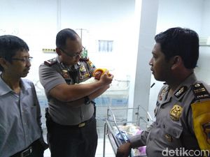 4 Hari Setelah Dilahirkan, Bayi Ini Ditelantarkan Ibunya 4 Hari Setelah Dilahirkan, Bayi Ini Ditelantarkan Ibunya