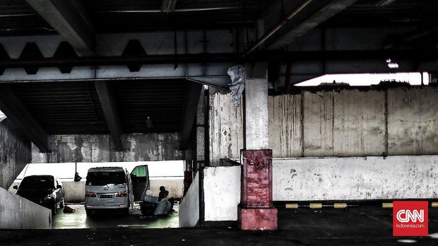 Kenaikan Tarif Parkir DKI Berlaku untuk Motor dan Mobil