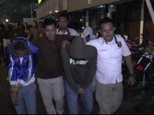 Komplotan Bandit Bercelurit di Depok Ternyata Masih ABG Komplotan Bandit Bercelurit di Depok Ternyata Masih ABG
