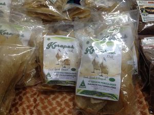 Dulu Kerja Serabutan, Pria Ini Kini Sukses Bisnis Keripik Dulu Kerja Serabutan, Pria Ini Kini Sukses Bisnis Keripik