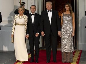 Foto: Adu Gaya Melania Trump Vs Brigitte Macron, Pakai Chanel dan LV