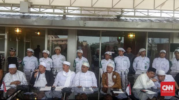 Tim 11 Alumni 212, di Jakarta, Rabu (25/4).