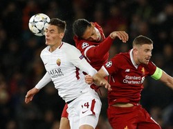 Henderson Sesali Dua Gol Roma